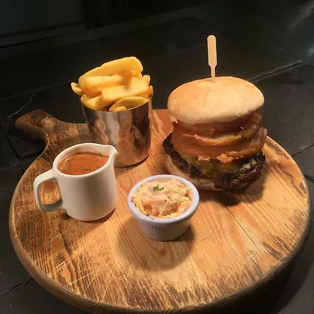 Hotel The Parkway Dunmanway