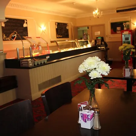 The Parkway Hotel 3*