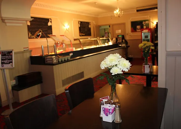 The Parkway Hotel 3*